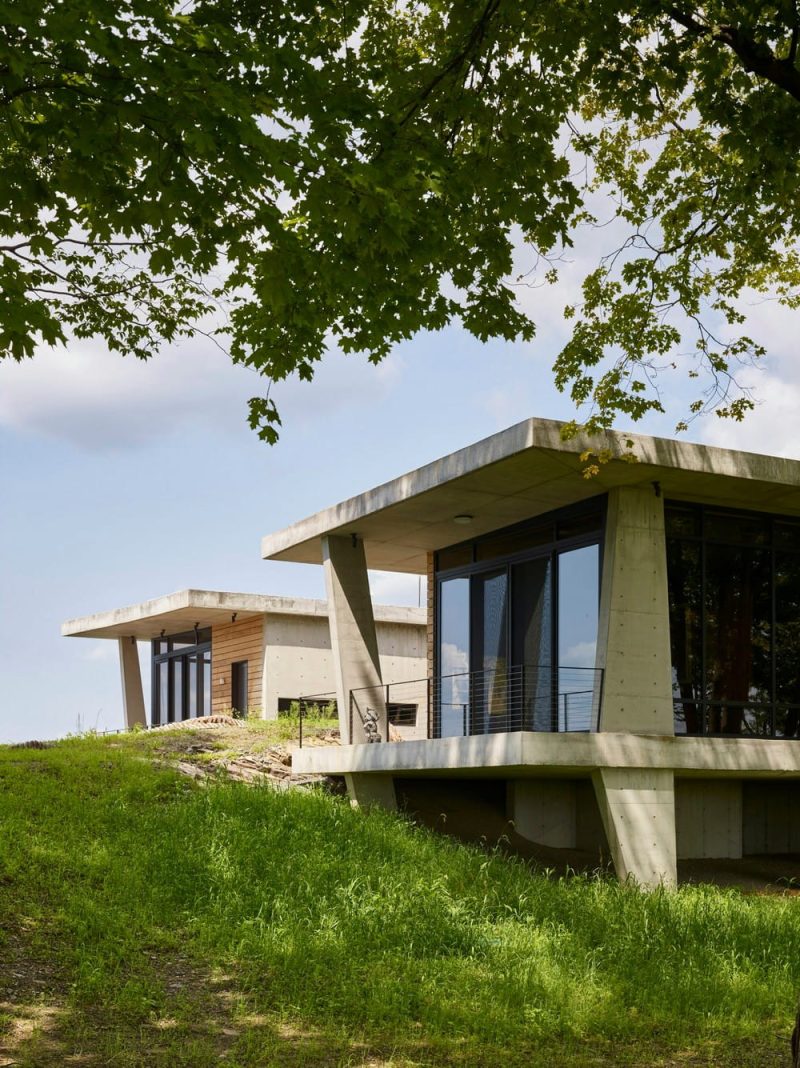 Hudson Concrete House / Koko Architecture + Design