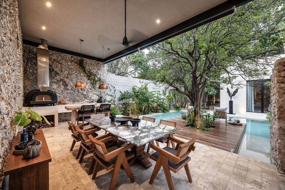 Mexican Colonial Interiors: History, Key Features, and Cues