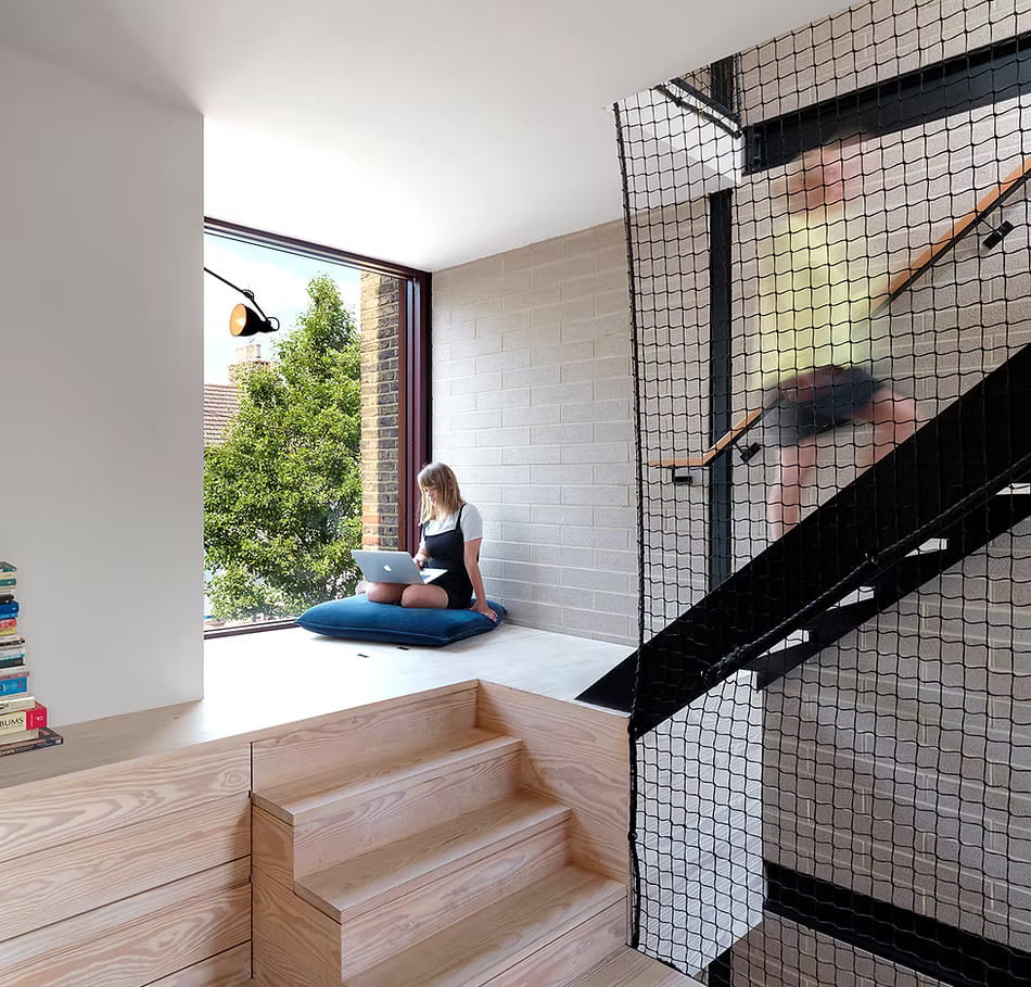 Chatsworth Road House / ZCD Architects