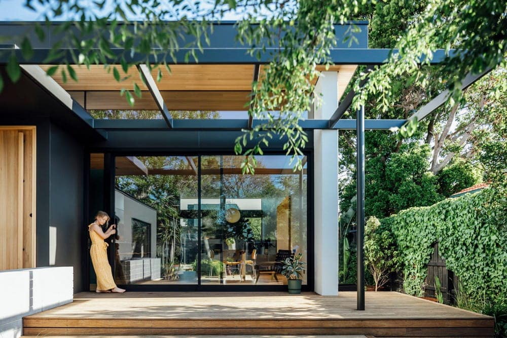 Butterfly House / Pleysier Perkins