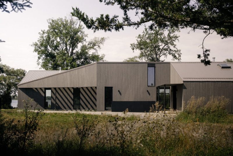 South Bay House / StudioAC