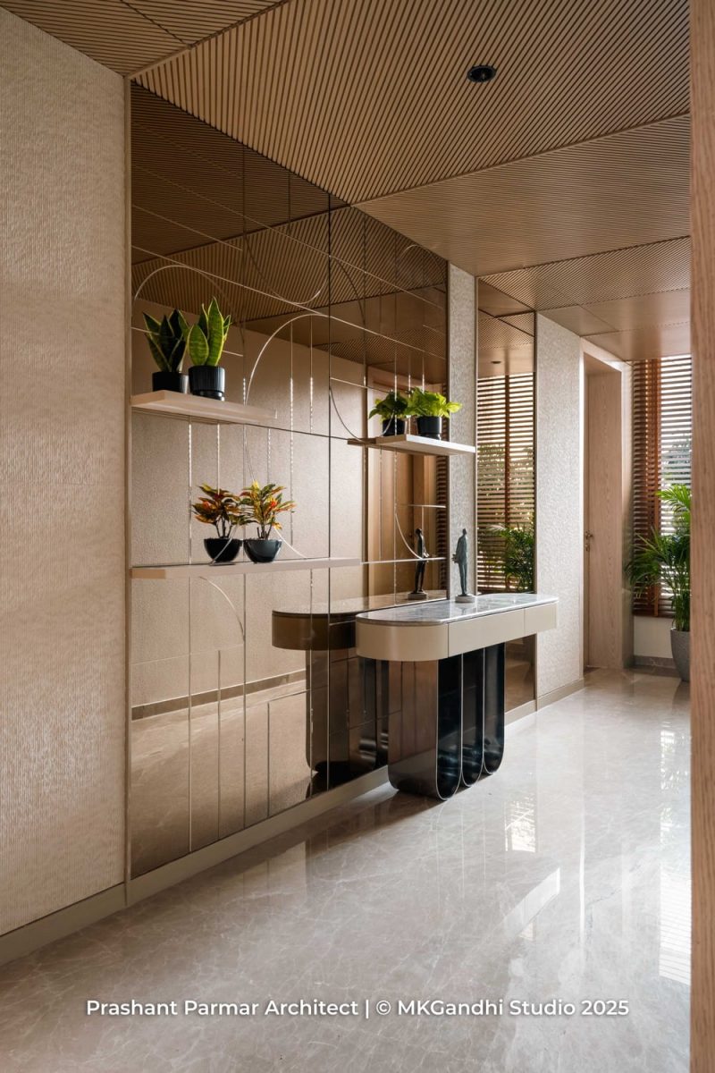 Graceful 5BHK Interiors at Viola Apartment by Ar. Prashant Parmar