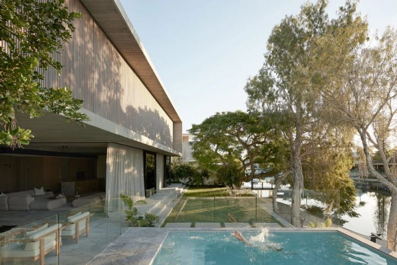 pool