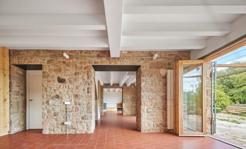 Renovation of a farmhouse in Granera