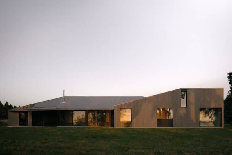 South Bay House / StudioAC