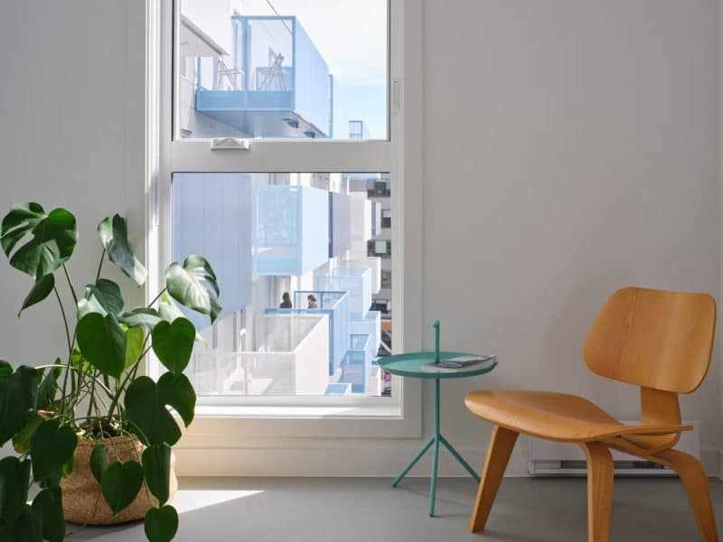 Salal Apartments / Office Of Mcfarlane Biggar Architects + Designers