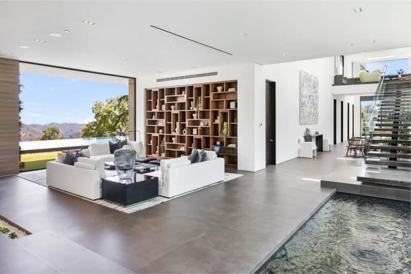Benedict Canyon House / Whipple Russell Architects