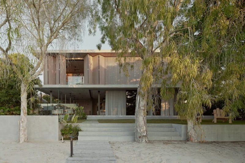 Mossman House / Shaun Lockyer