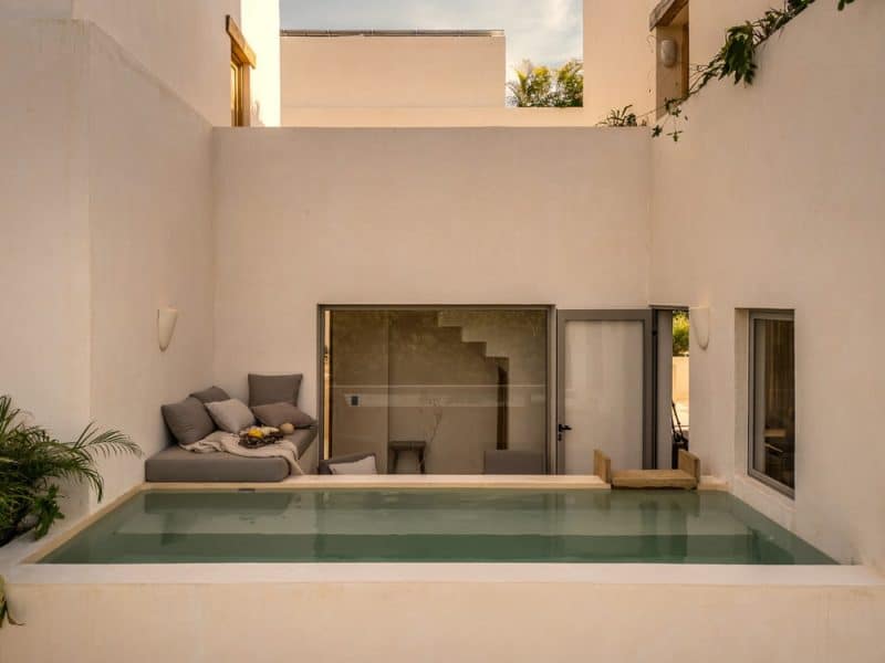 pool