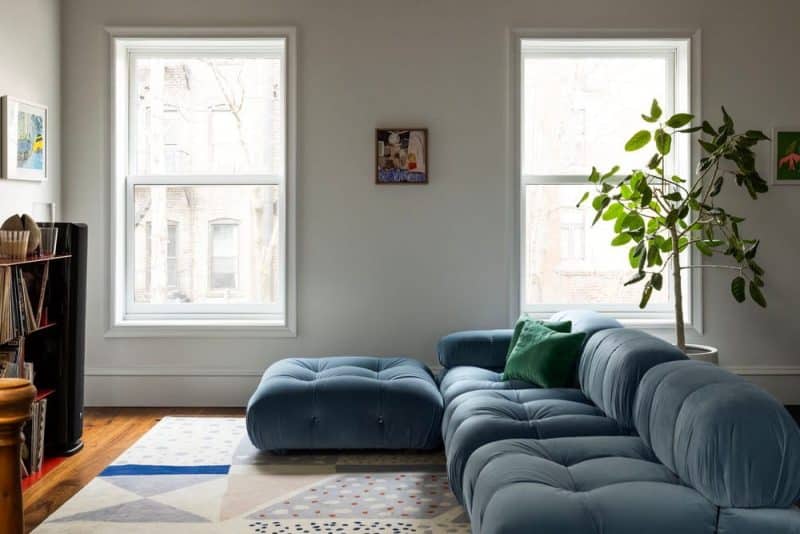 Sullivan Street Townhouse / White Arrow