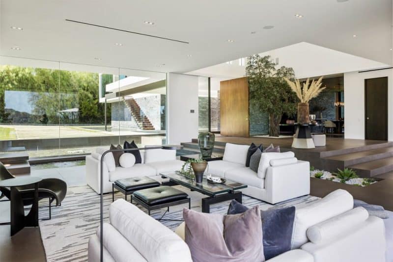 Benedict Canyon House / Whipple Russell Architects