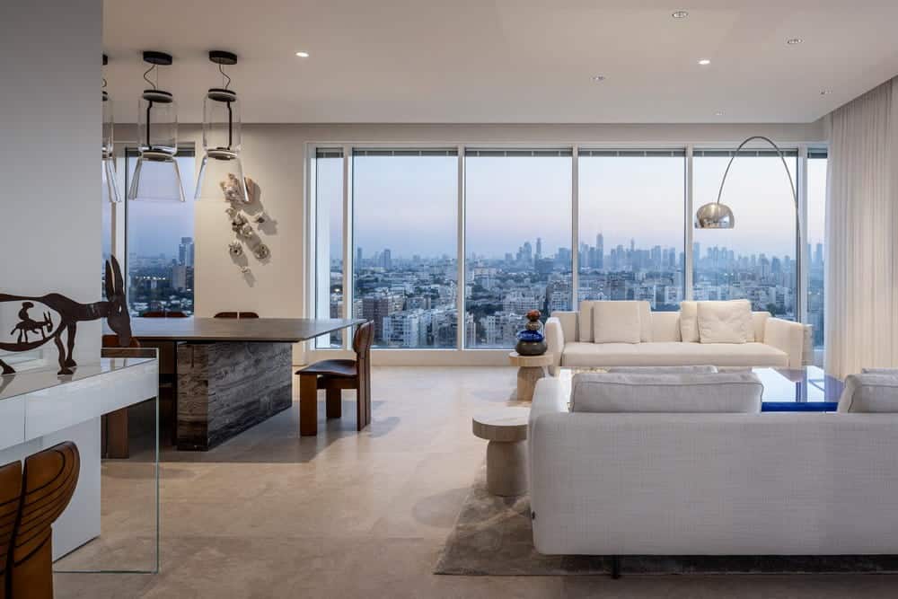M4 – An Art Collectors' Apartment by Raz Melamed