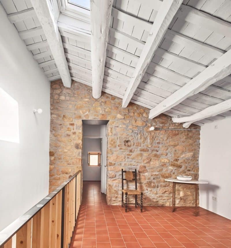 Renovation of a farmhouse in Granera