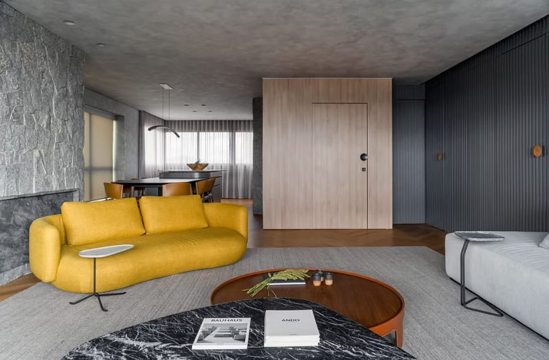 CR Apartment / Studio Bloco Arquitetura