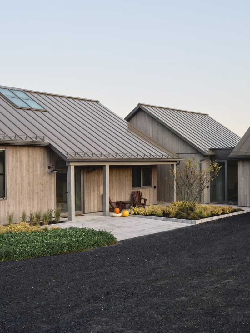 Le Pâturage Residence / Muuk Architecture