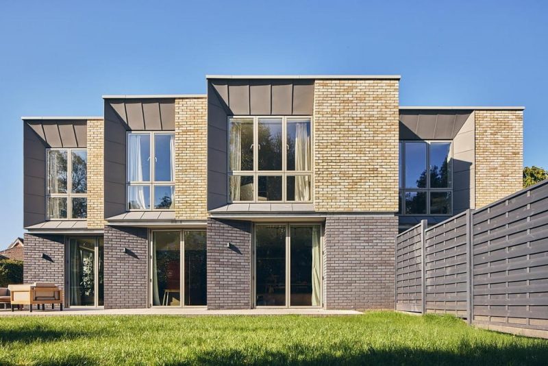 Sunnymead Twosome / Adrian James Architects