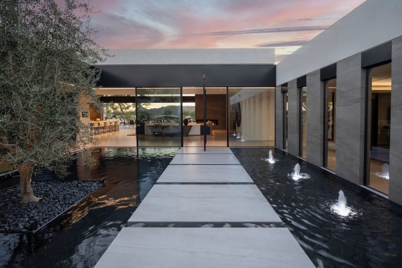 Bighorn House / Whipple Russell Architects