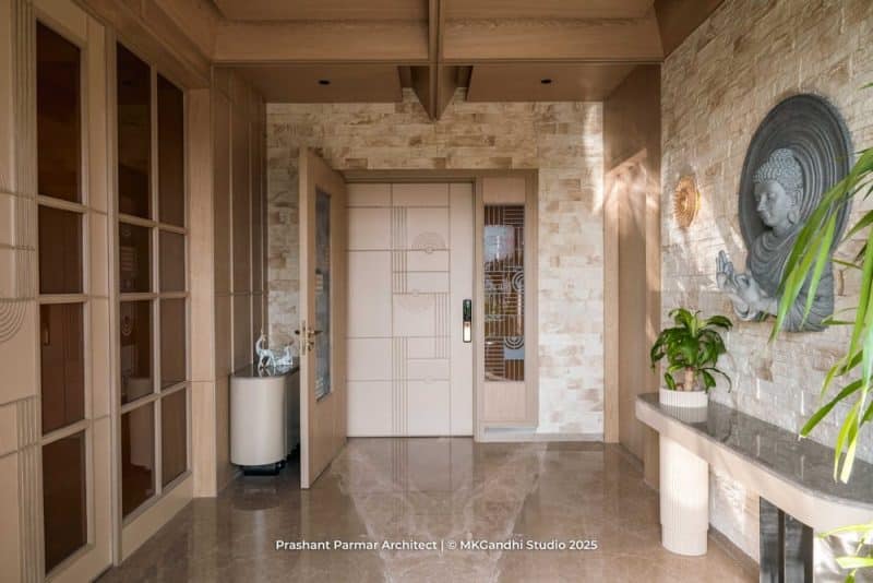 Graceful 5BHK Interiors at Viola Apartment by Ar. Prashant Parmar