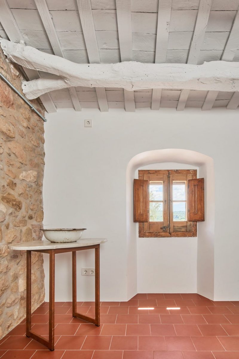 Renovation of a farmhouse in Granera