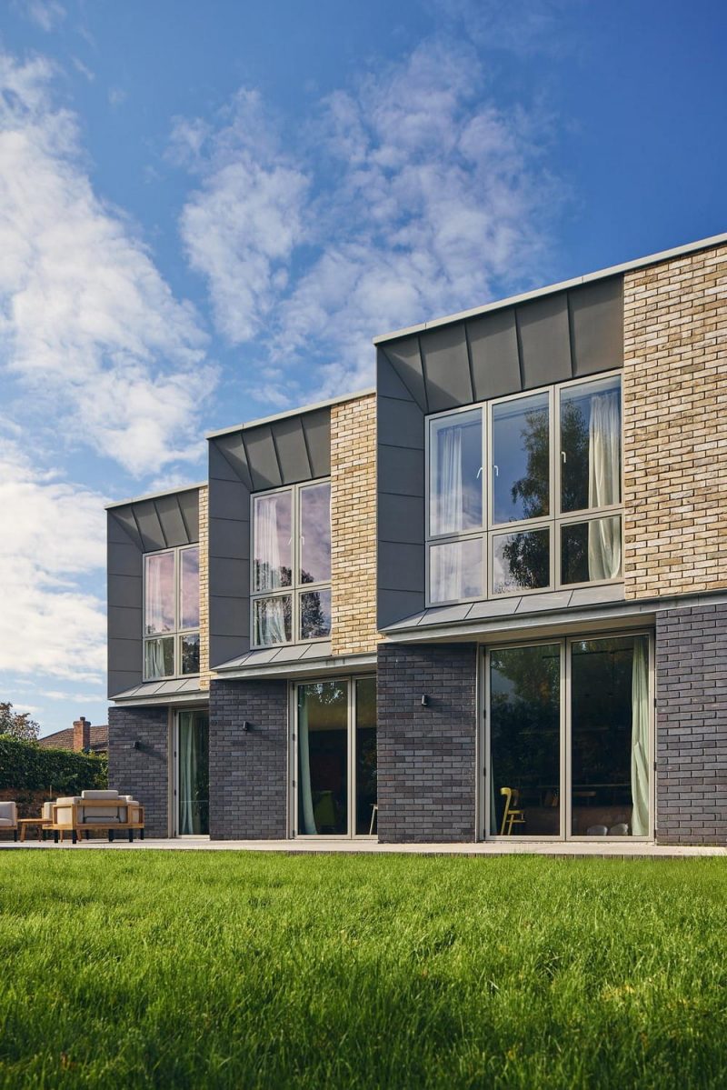 Sunnymead Twosome / Adrian James Architects