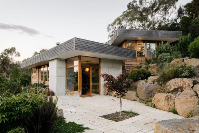 Cataract Gorge House / Plain Architecture