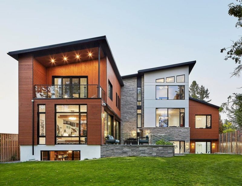 Markham Multi-Generational House / Solares Architecture