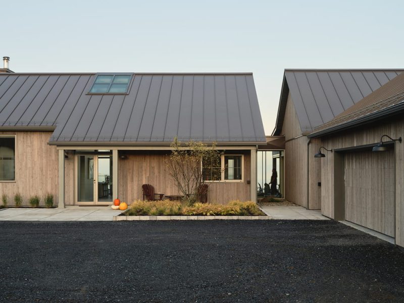 Le Pâturage Residence / Muuk Architecture