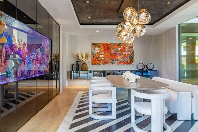 dining room