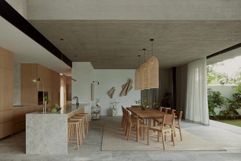 dining room