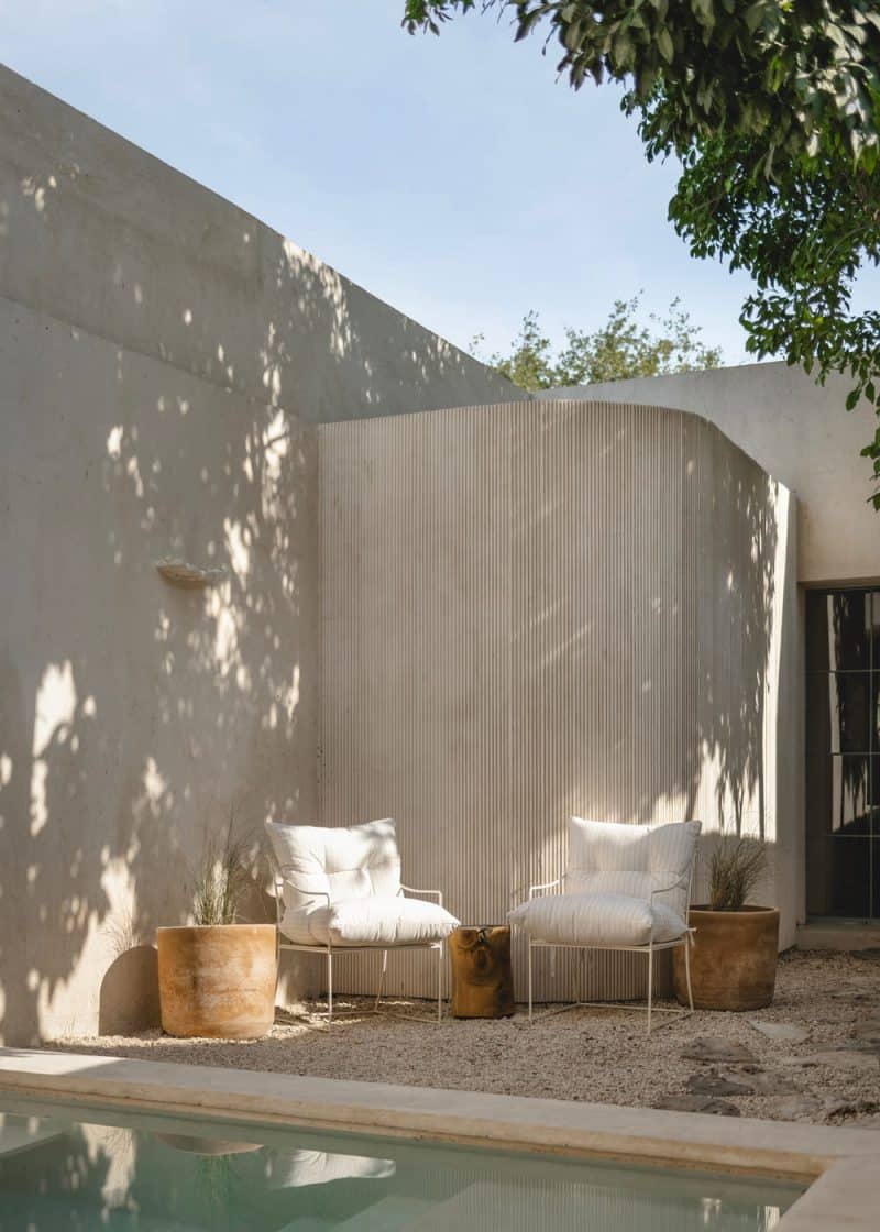 Vistalcielo Transforming a Forgotten Home in Mérida