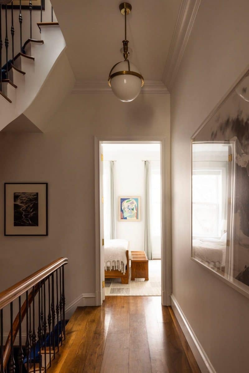 Sullivan Street Townhouse / White Arrow