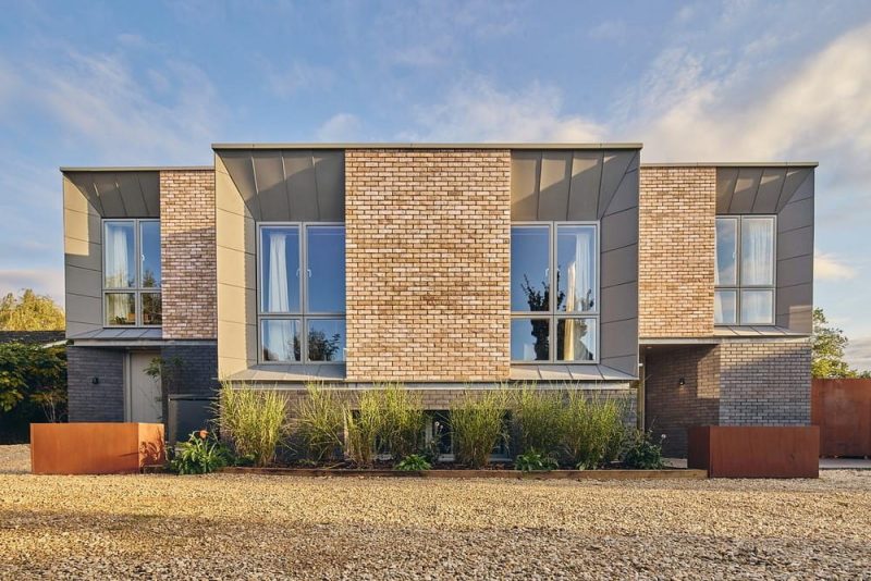 Sunnymead Twosome / Adrian James Architects