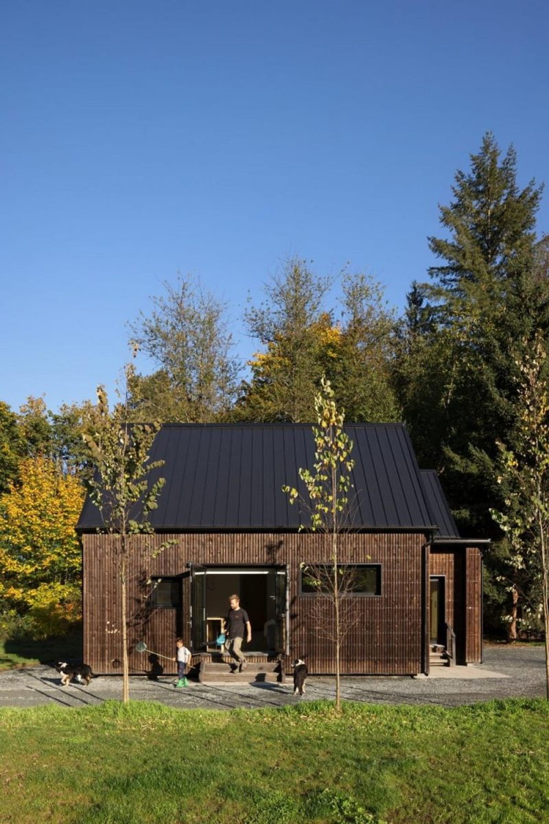 Heimaklettur House / MOTIV Architects