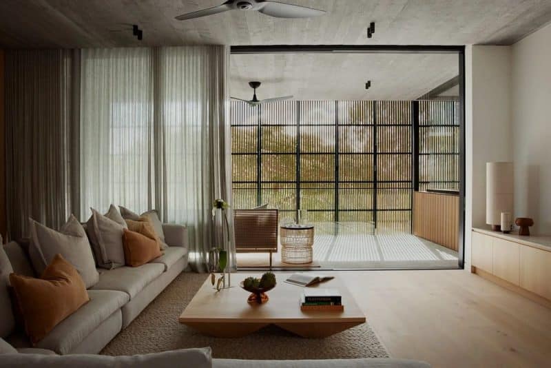 Mossman House / Shaun Lockyer