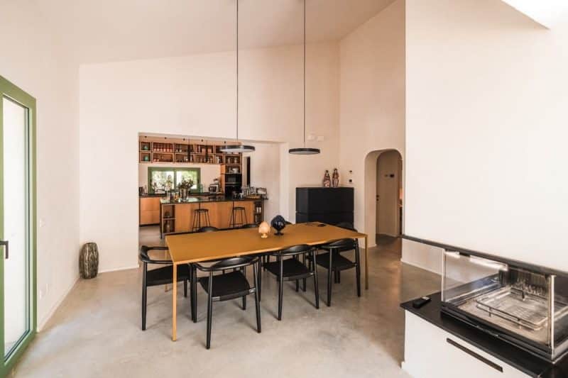dining room