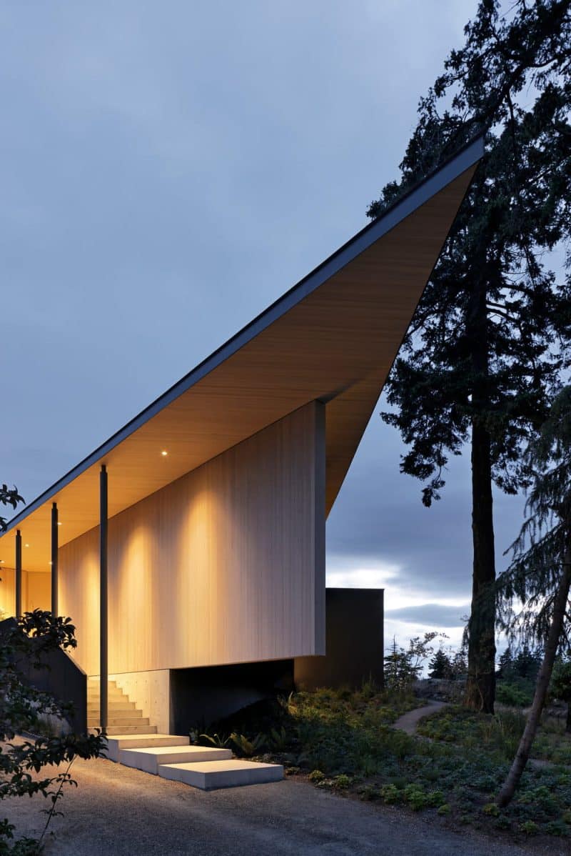 Shoreline House / Splyce Design