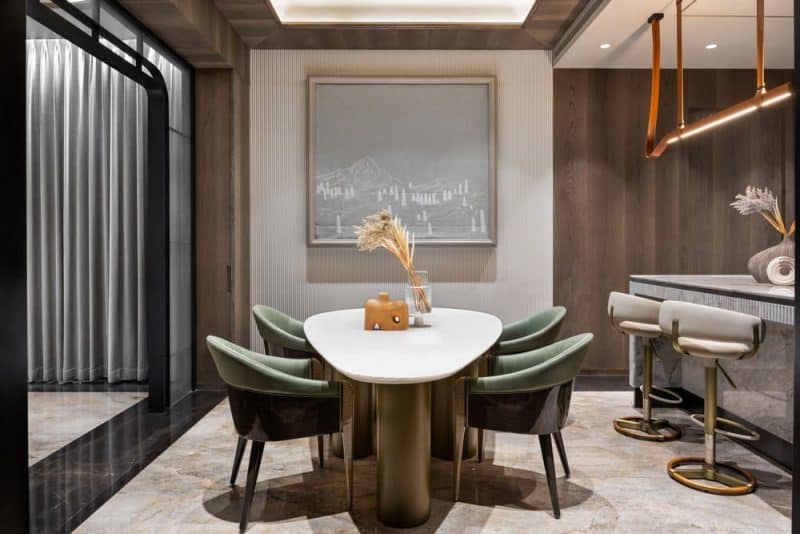 dining room