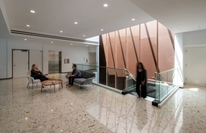 Mureau Road Workplace / Wolcott Architecture