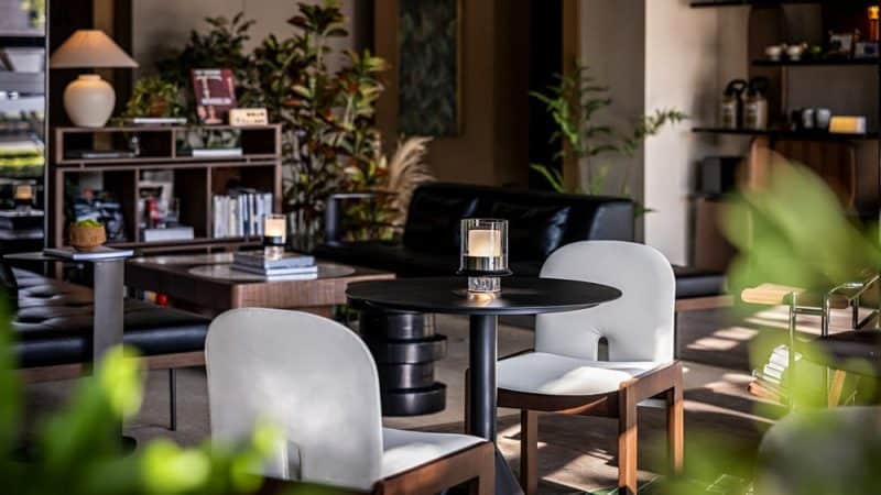 BOFF Coffee – A Versatile Community Space in Shenzhen
