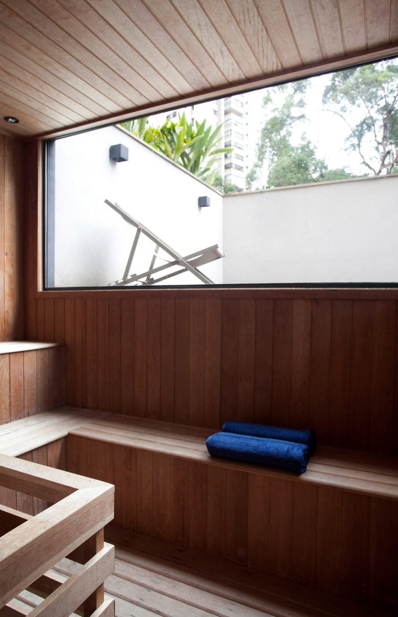 Cidade Jardim Apartment / Carla Dichy Arquitetura