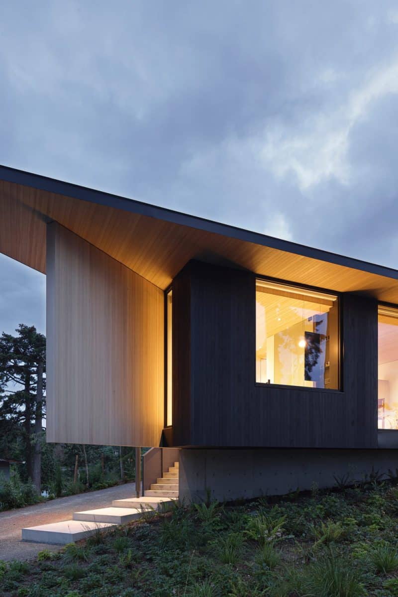 Shoreline House / Splyce Design