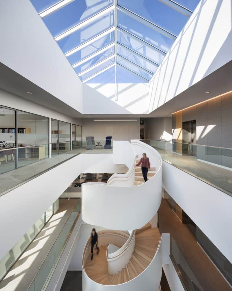 Lordco Head Office / Office Of Mcfarlane Biggar Architects + Designers