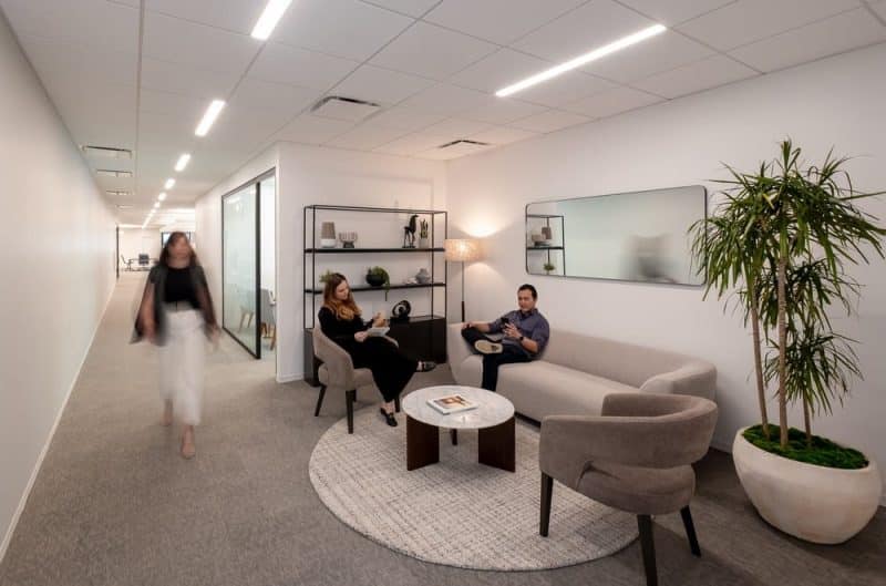 Mureau Road Workplace / Wolcott Architecture