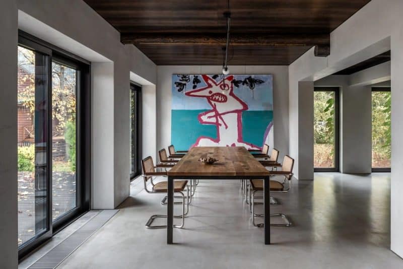 dining room