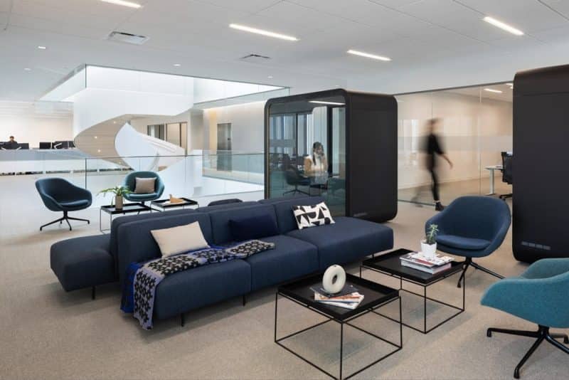 Lordco Head Office / Office Of Mcfarlane Biggar Architects + Designers