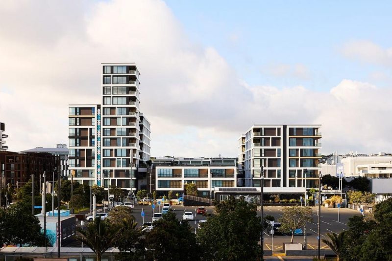 30 Madden Street Residential Apartment Development / Studio Pacific Architecture