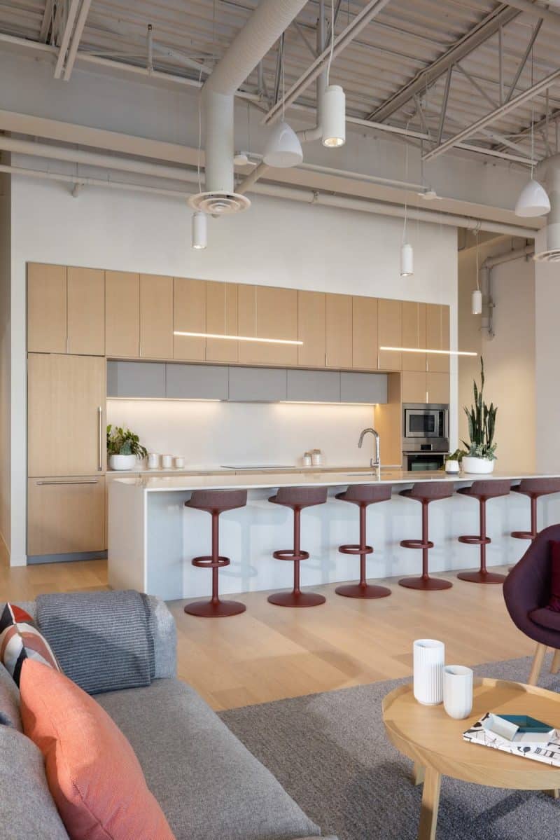 Lordco Head Office / Office Of Mcfarlane Biggar Architects + Designers
