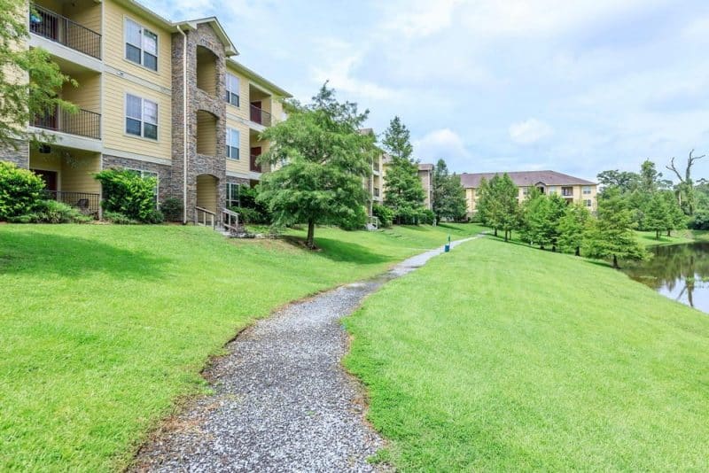 Designing Win-Win Solutions: How to Collaborate with Your Apartment Complex on Managing Extra Fees