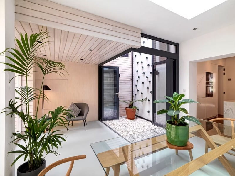 Victoria Park Maisonette