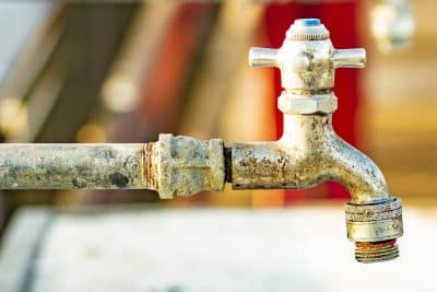 Signs You Need Professional Plumbing Services Immediately